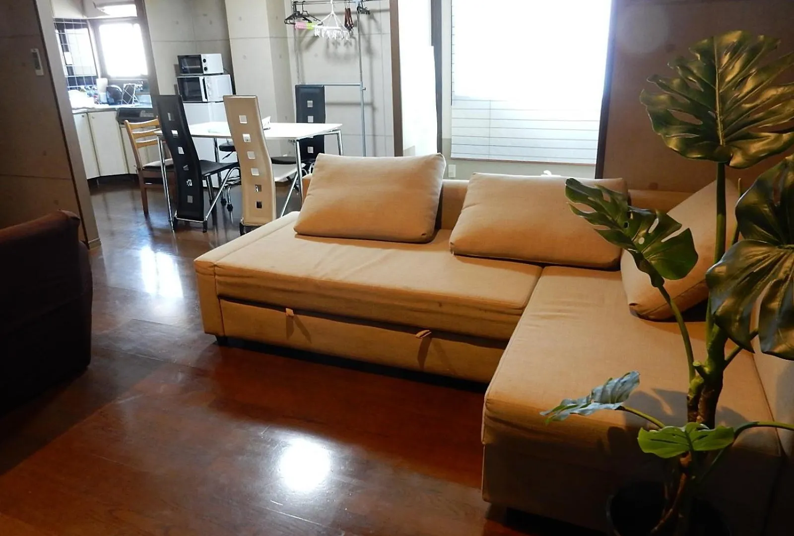 Maison d'hôtes クレインネスト貸切ホテル Ōsaka